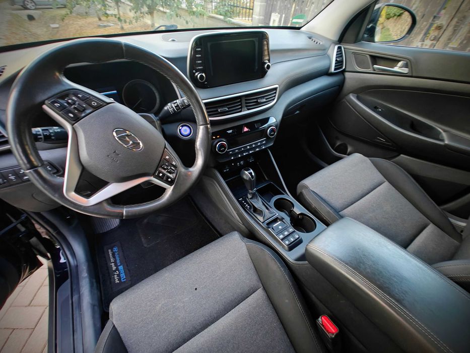 Hyundai Tucson Premium 2019 Facelift 2.0 CRDi Mild Hybrid 185CP 4x4 108000km Carte Service Persoana Fizica Audio Krell Portbagaj Electric Jante 19
