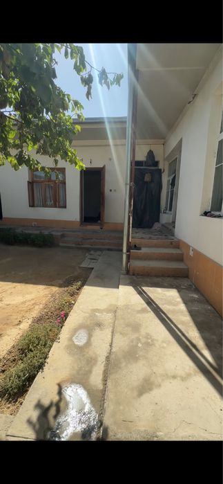 Абдурахмонов. 32. Мактаб кўчасида. Жойлашкан. 3.5 Сотих. 5. Та Хона.