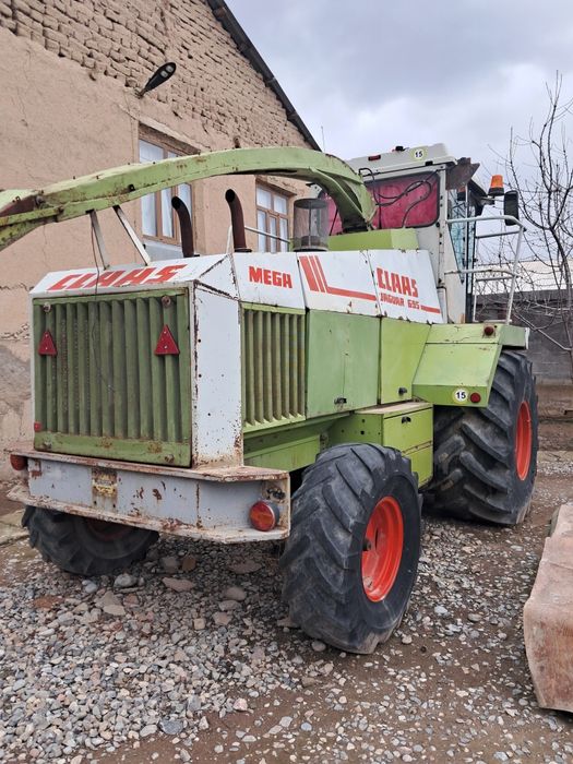 Комбайн клас ягуар