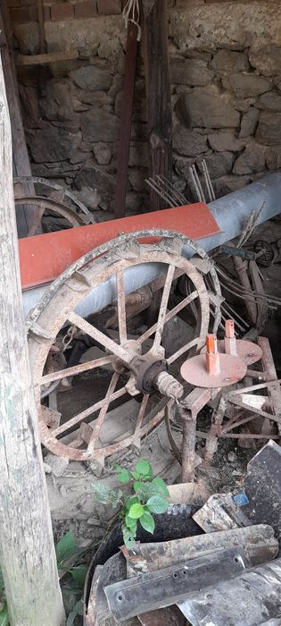 Mașinărie de scos cartofi