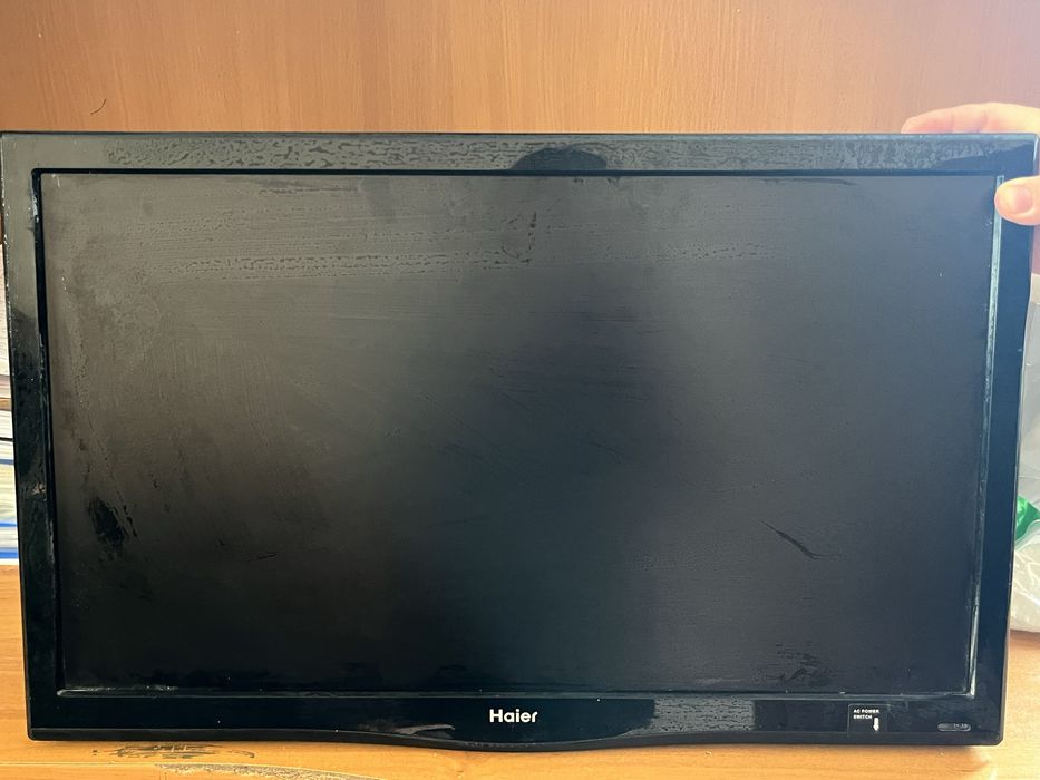 Телевизор Haier в хорошем состоянии