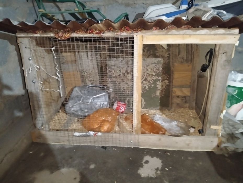 Продам клетку для курей