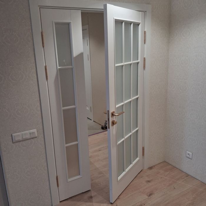 Установка комнатных дверей