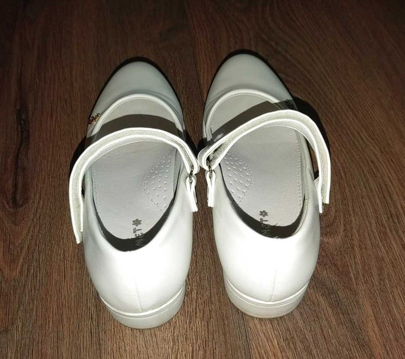 официални обувки за момиче