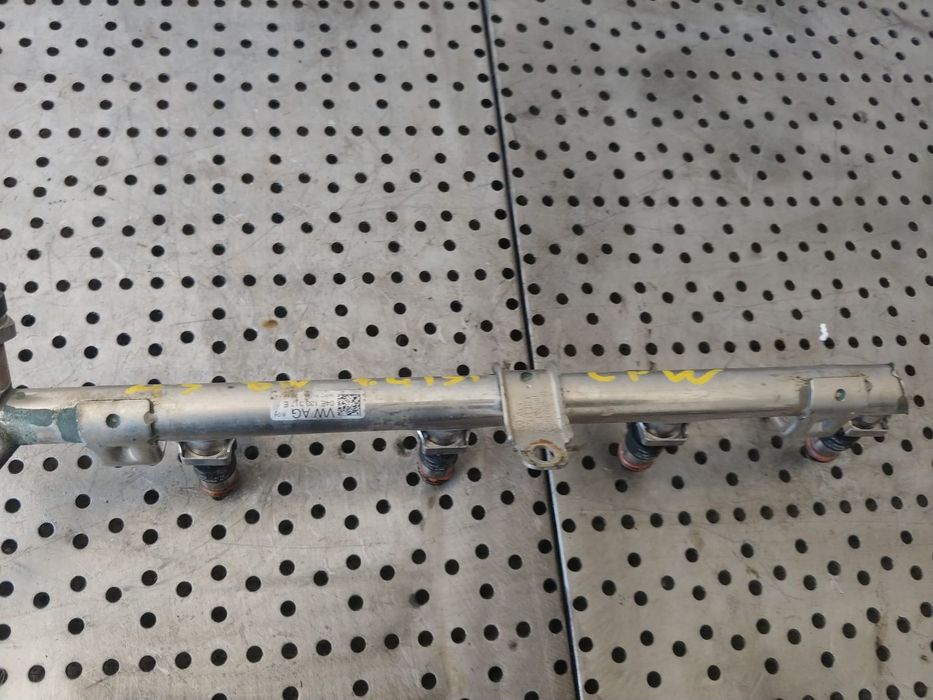 rampa injectoare 1.4tsi cpw audi a3 8v vw golf 7 04e129041f