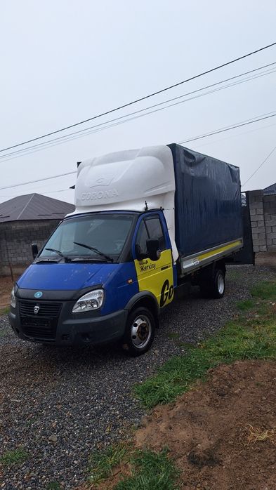 Газель 2006 года на полном ходу