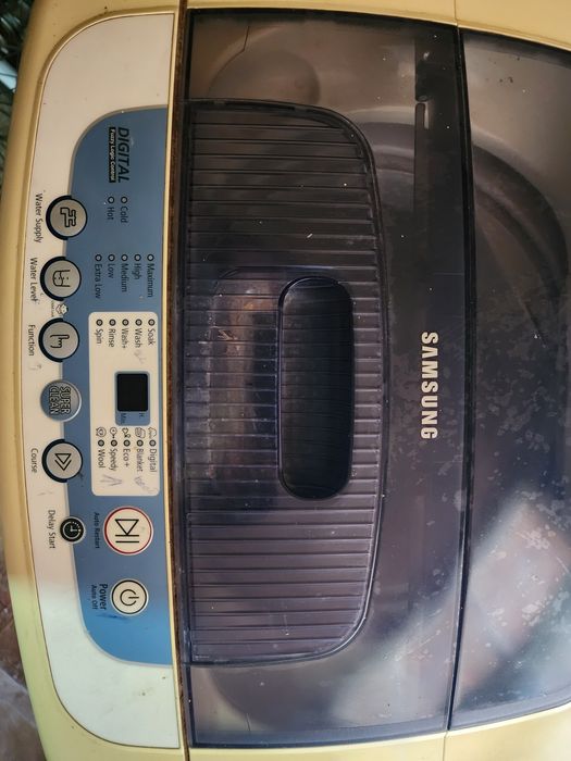 СРОЧНО  Samsung polavtomat Kirmoshina sotiladi, holati a'lo, juda kam