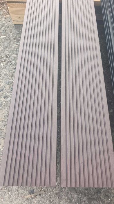 Deck WPC terasă 3920x145x21 mm – Gri / Maro – Ambele fețe utilizabile
