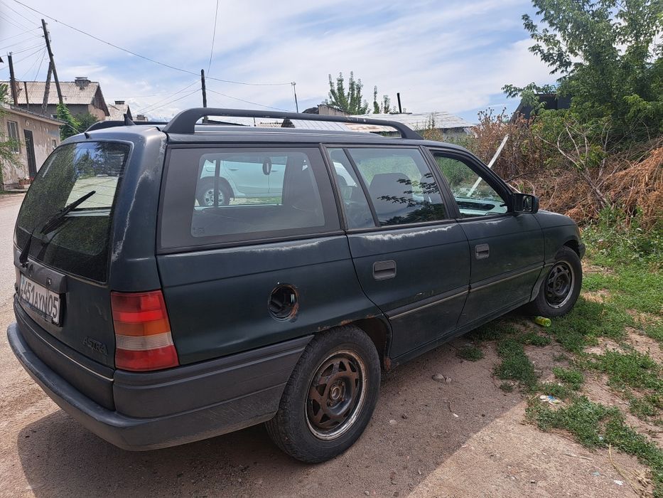 Продам опель астра 1994 года!