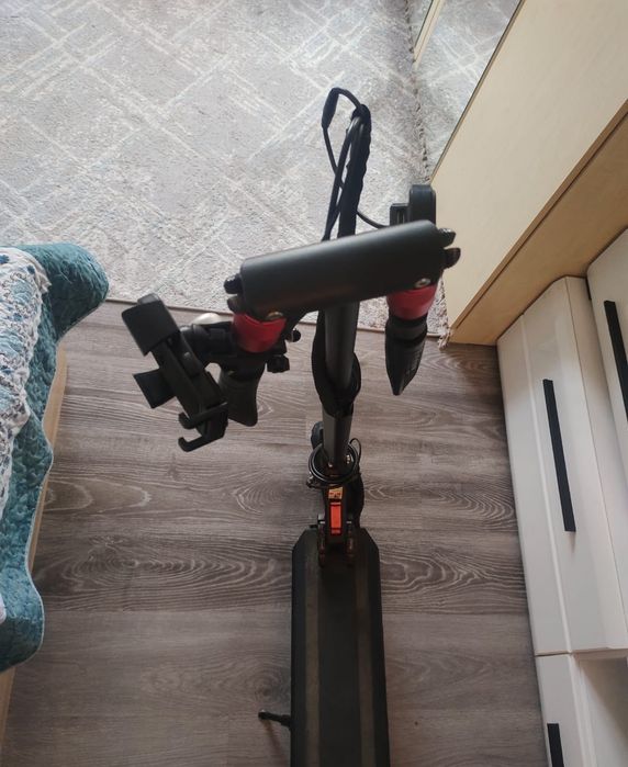 Продам Электросамокат Kugoo X1