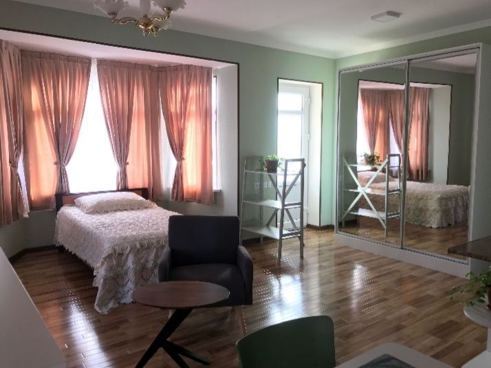 Сдаётся стильная студия Домик