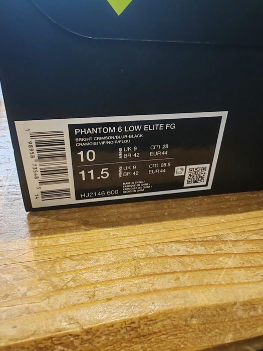 Ghete fotbal profesionale Nike Phantom 6 Low Elite FG