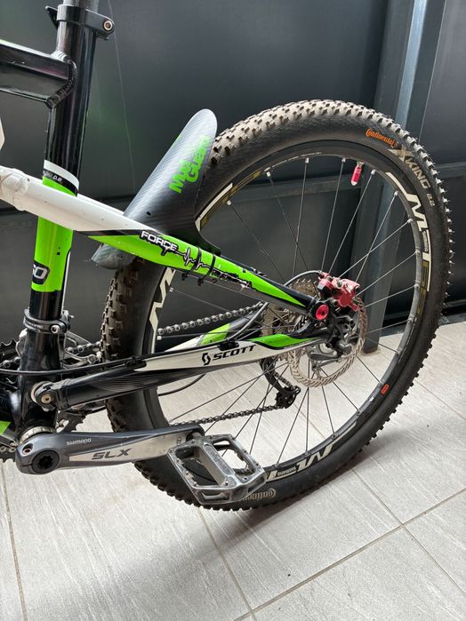 Bicicletă MTB Full-Suspension Scott Spark 60 – Echipare Superioară!