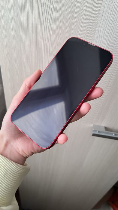 Продаю айфон 13, на 128гб