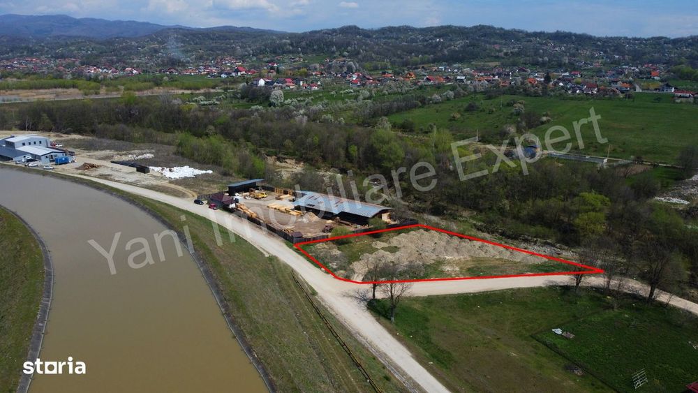 Teren de vânzare în comuna Albeștii de Argeș, județ Argeș.