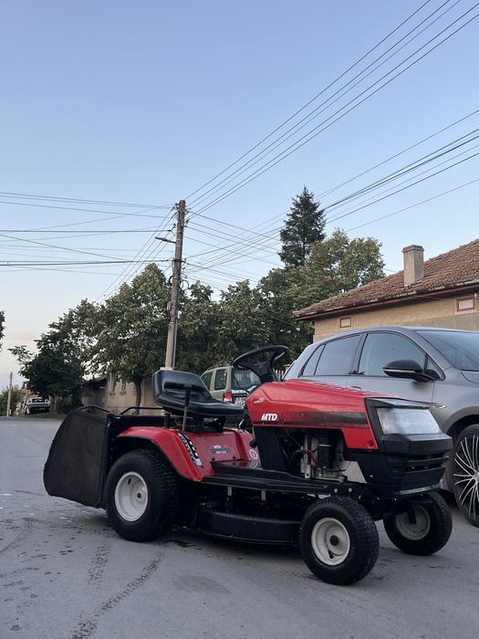 Тракторче косачка briggs & stratton 11.5 коня