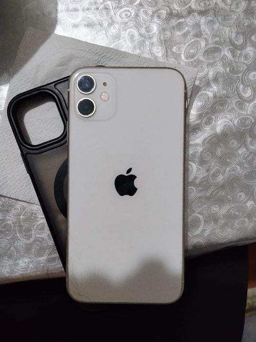 Айфон 11 память 64