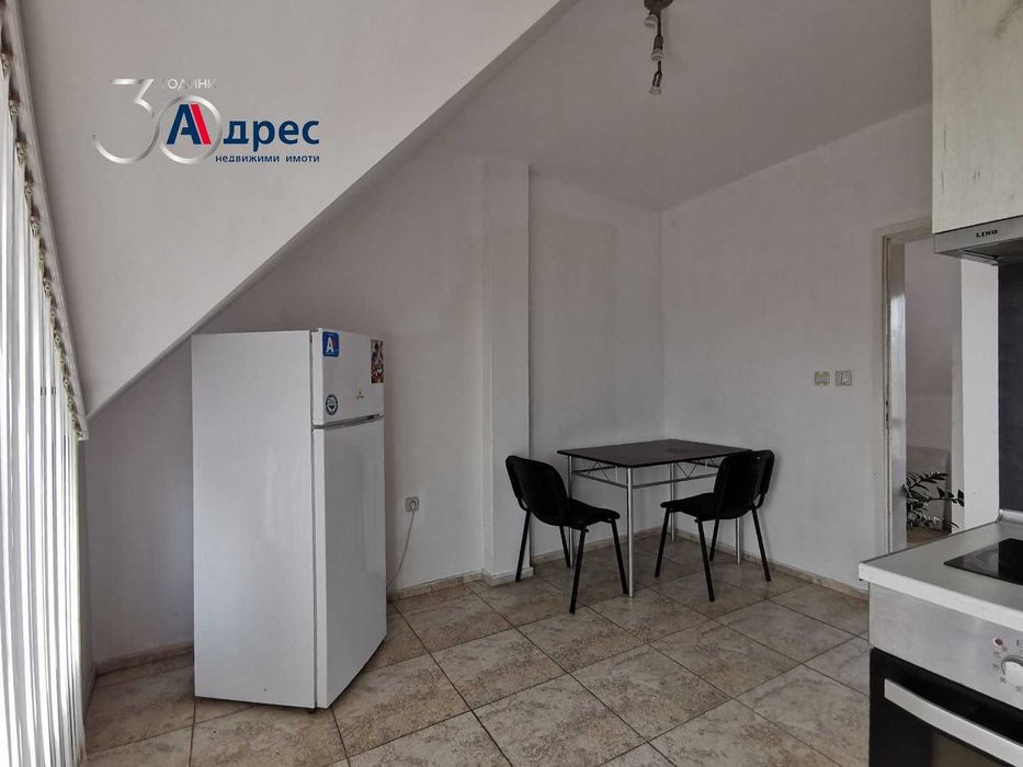 Дава се под наем Едностаен апартамент в Русе, Център - 45 кв.м за 249.9 € - Снимка #2