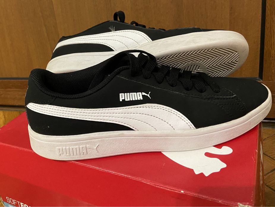 Маратонки Пума Черни / Puma Smash v2 Buck Jr.