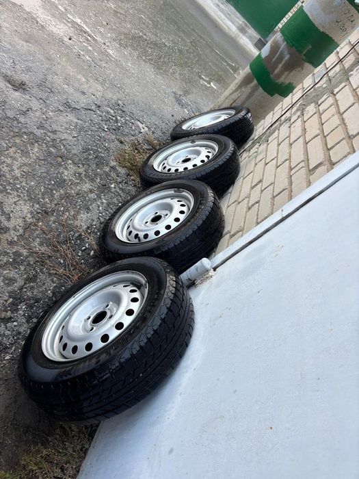 Резина с дисками 14