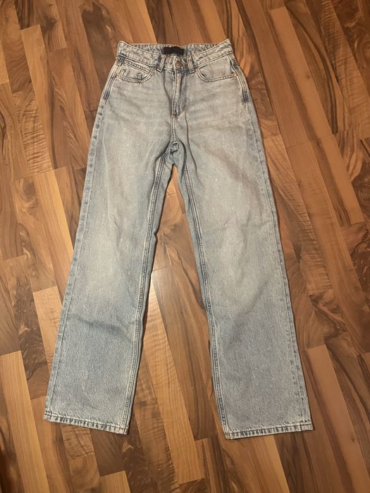 Дънки straight leg-high/mid waist от Zara