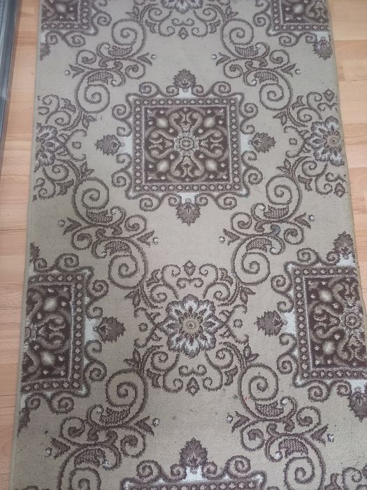 Гилам холати зур. Буйи 5 метр. Эти 80 см. Келишилган холда сотаман