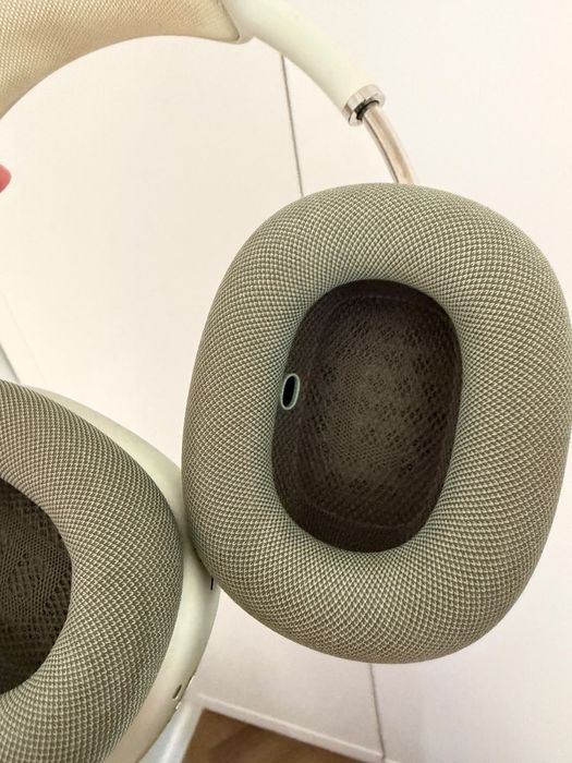 Продам Airpods Max