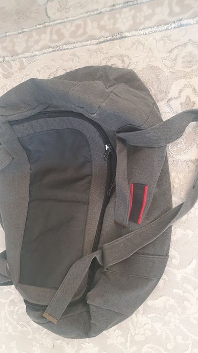 Сумка продаётся.