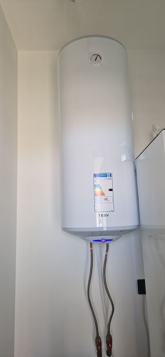 Vând BOILER 130l