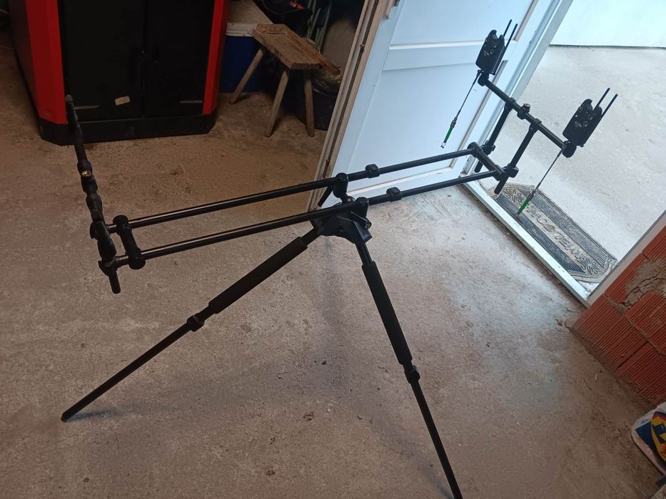 Vand Rod pod (tripod) caperlan 500