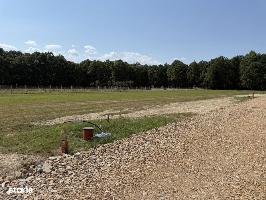 Teren Intravilan De Vânzare