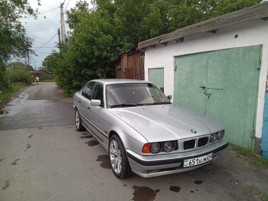 Бмв520 2.8 строкер в хорошем состоянии.