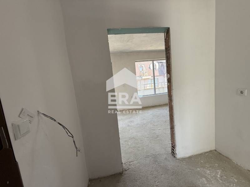 Продава се Двустаен апартамент в Варна, Трошево - 50 кв.м за 2300 €/кв.м - Снимка #8