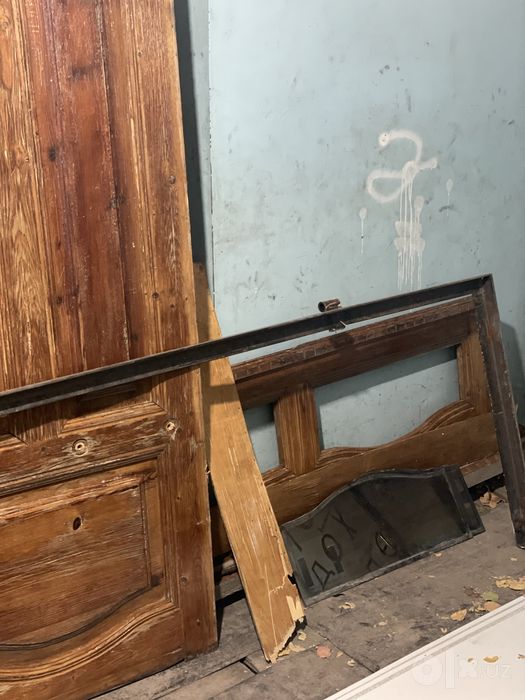 Дарвоза сотилади