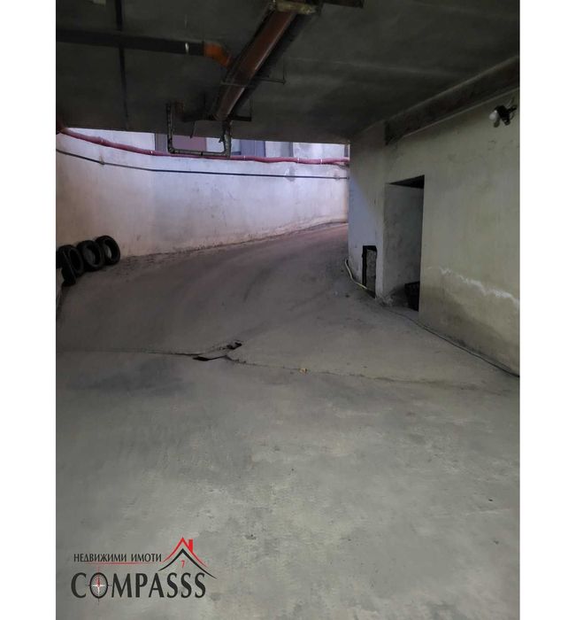 Продава се Гараж / Паркомясто в Добрич, Автогара - 16 кв.м за 733 €/кв.м - Снимка #4