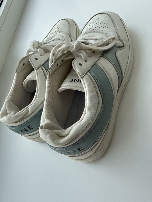 Кроссовки Оригинал в хорошем состоянии