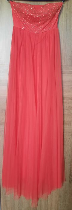 Дамска рокля с тюл