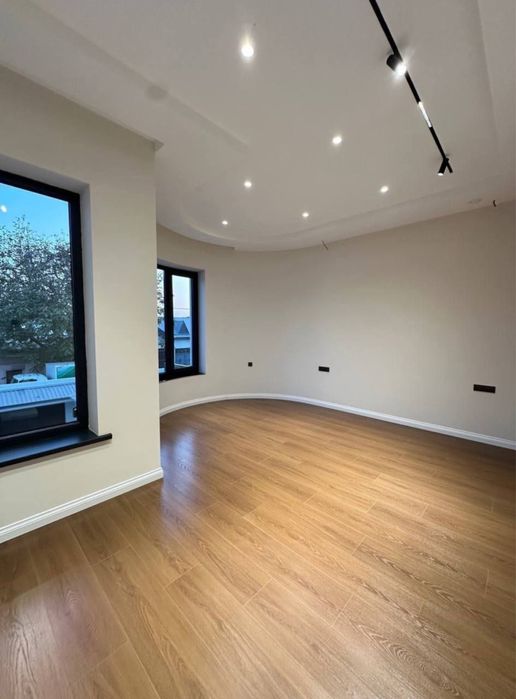 Продаётся Дом Юнусабадский район Кулол махалла BYD салон 1,7 Соток