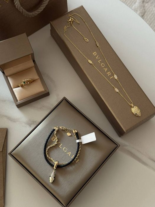 Bvlgari стильдегі жиынтық