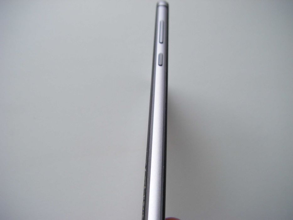 Телефон Huawei P10 lite