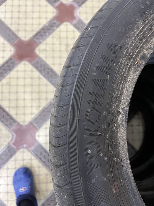 Продам летние резины 205/55/16