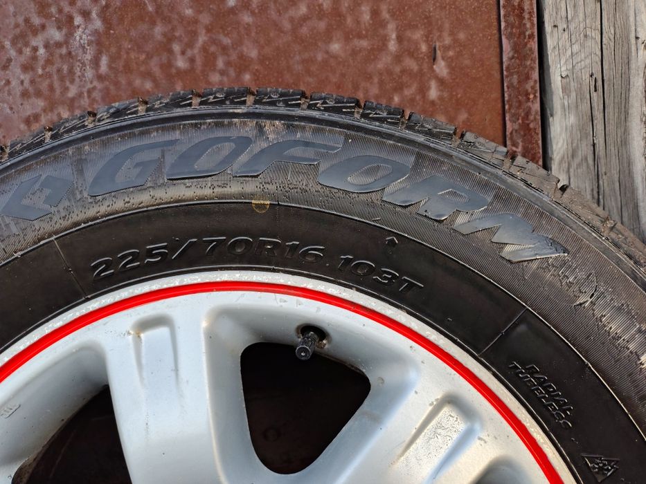 Продам оригинальные диски JBL с шинами Goform