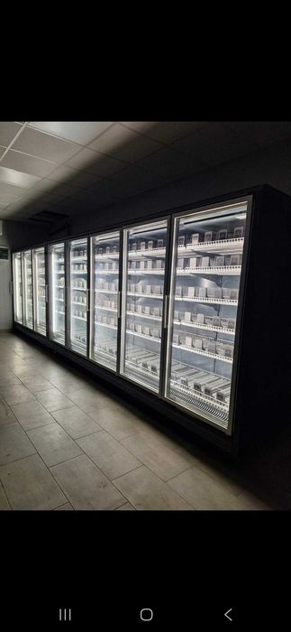 Vitrine frigorifice verticale .La cel mai mic pret !!!