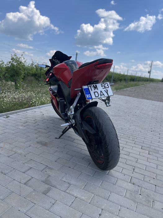Vând Yamaha Yzf R125 2015 ABS