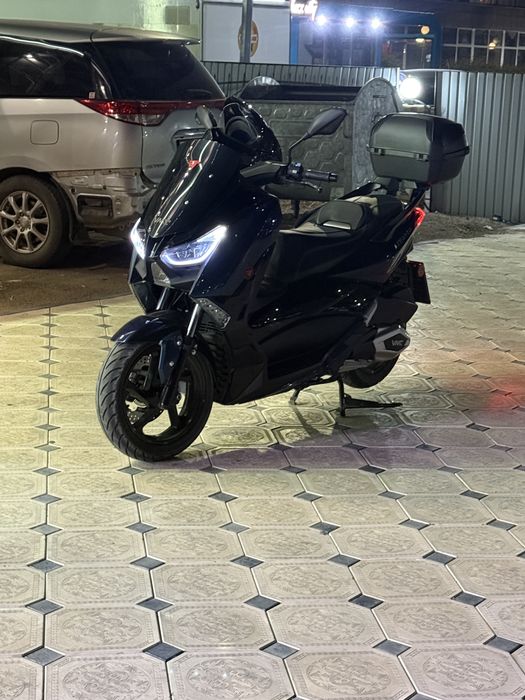 Скутер Vento X Max 250