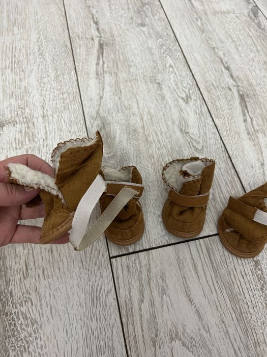 Продам обувь для собак 5 размер