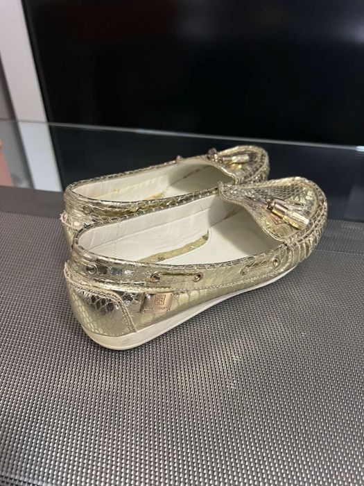 Laura Biagiotti златисти мокасини