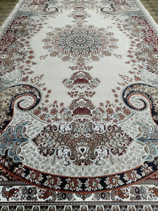 Ковёр срочно продам