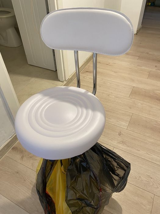 Lampa led + scaun tehnician