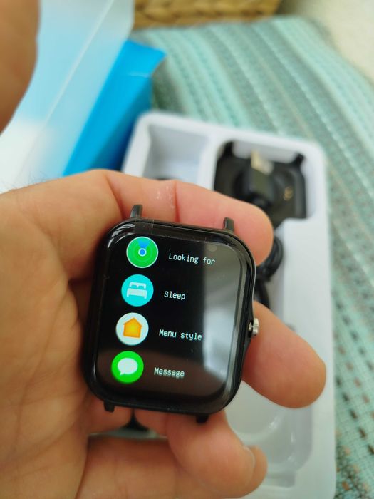 Смарт часовник Lige, нов. Подходящ за мъже и за жени.